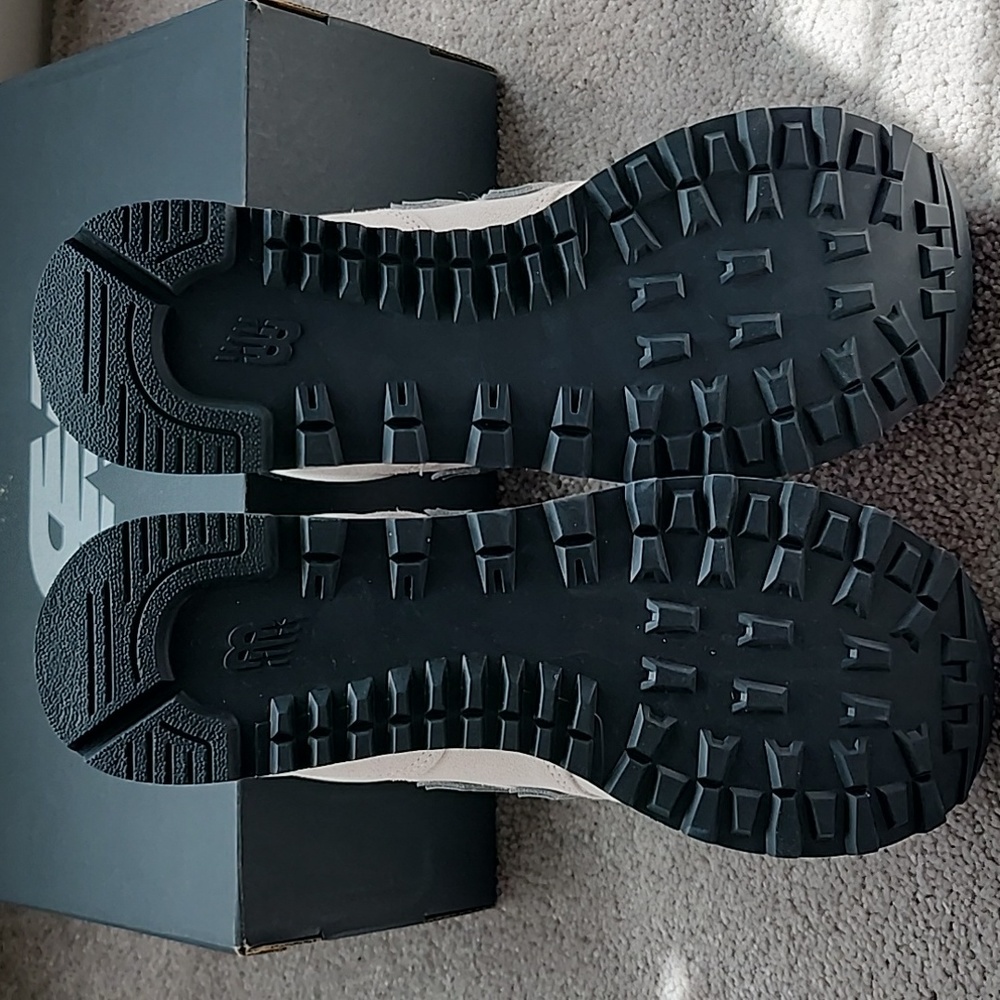 New Balance 574 Sneaker - Picture 6 of 7